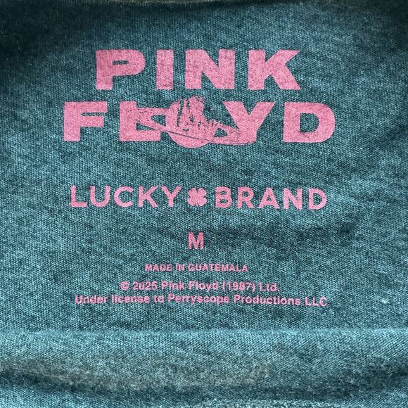 Lucky Brand Women’s Pink Floyd Graphic T-Shirt Medium Short Sleeve NWT - Picture 4 of 8